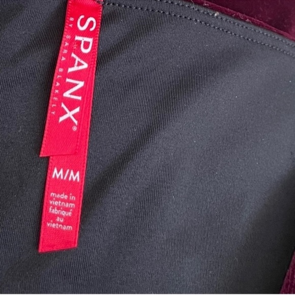 SPANX Velvet Rich Burgundy Leggings Size Medium - Picture 2 of 9